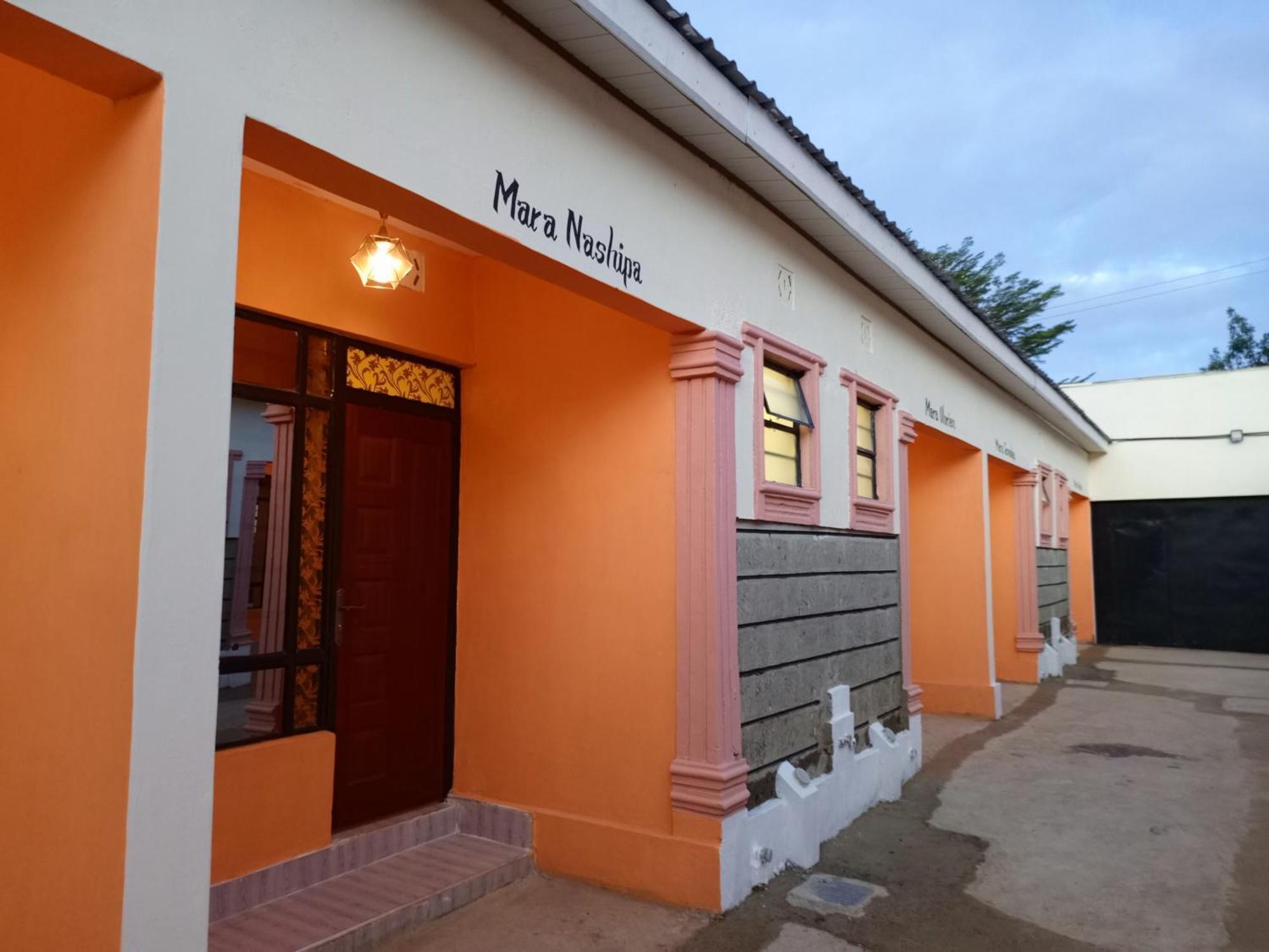 The Mara Resort Kitui エクステリア 写真