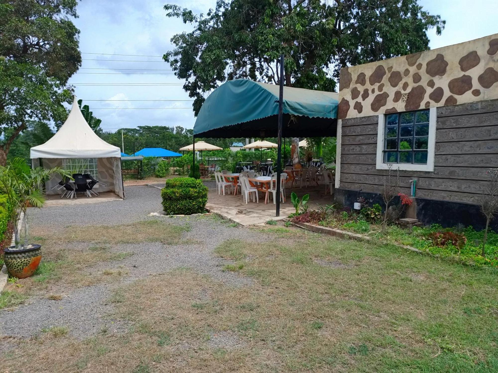 The Mara Resort Kitui エクステリア 写真